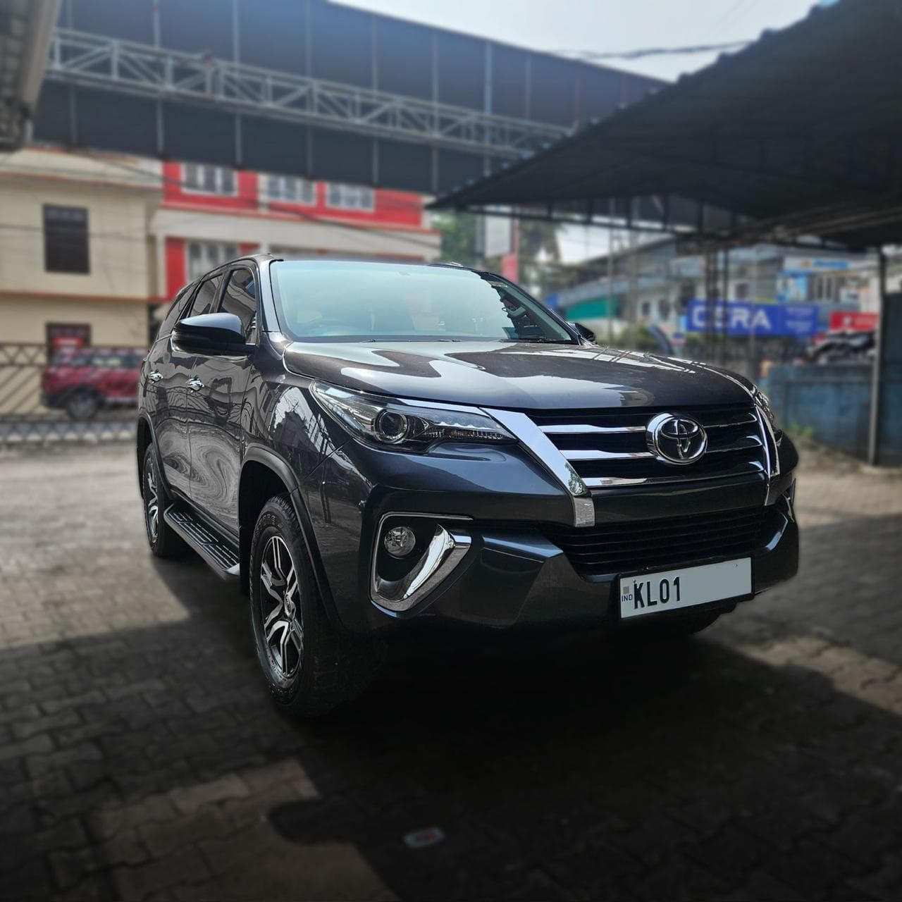 2017 Toyota Fortuner 2WD AT